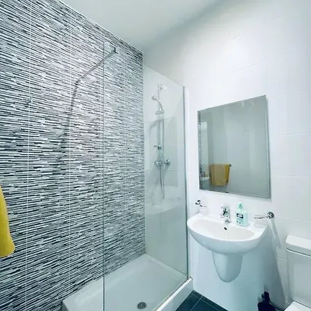 Stylish Modern Central Apartment 4 Paceville San Ġiljan Exterior foto