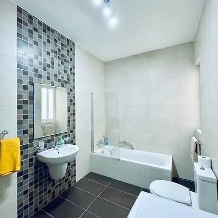 Stylish Modern Central Apartment 4 Paceville San Ġiljan Exterior foto